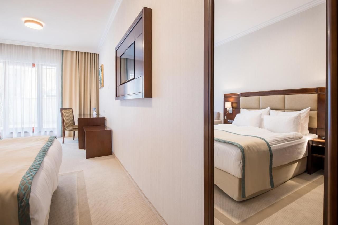 Отель Concorde Old Bucharest Hotel Бухарест-5