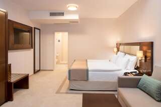 Отель Concorde Old Bucharest Hotel Бухарест Номер «Гранд» Делюкс-1