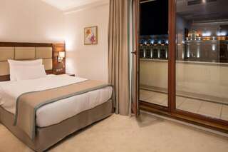 Отель Concorde Old Bucharest Hotel Бухарест Улучшенный одноместный номер-4