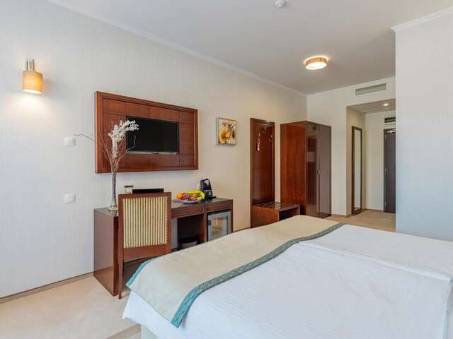 Отель Concorde Old Bucharest Hotel Бухарест-23