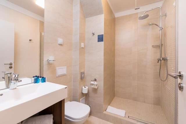 Отель Concorde Old Bucharest Hotel Бухарест-35