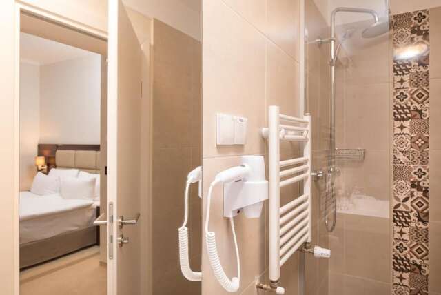 Отель Concorde Old Bucharest Hotel Бухарест-36