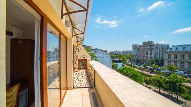 Отель Concorde Old Bucharest Hotel Бухарест-49